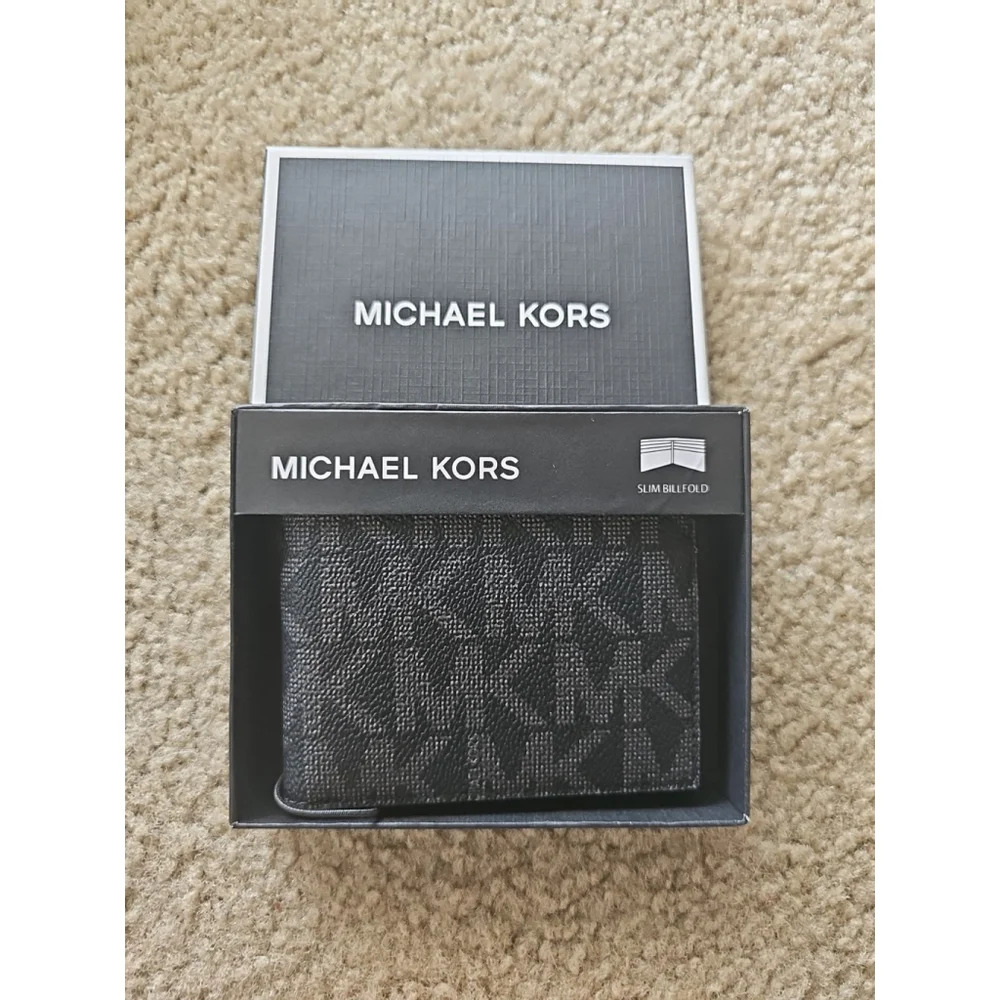 Michael Kors Black Leather Jet Set Slim Bifold Wallet